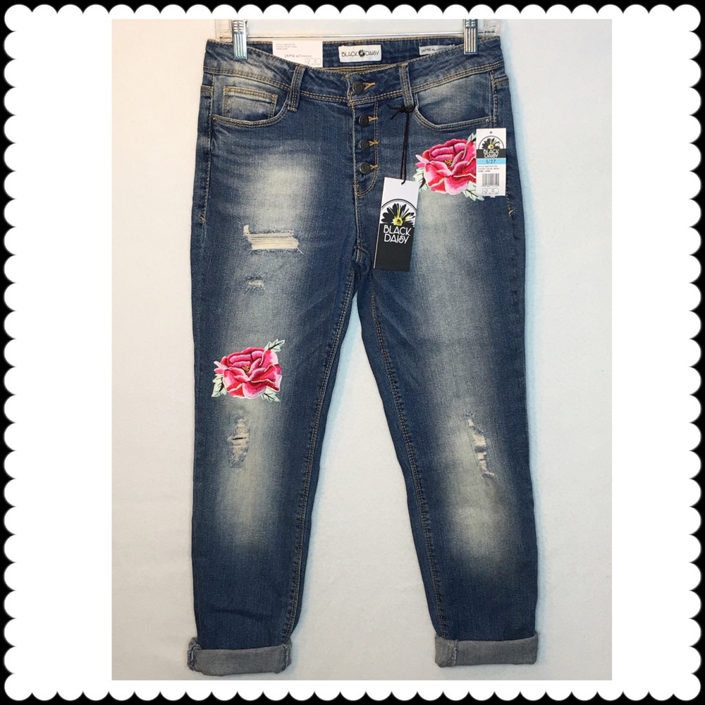 Black Daisy Jamie Relaxed Skinny Jeans 5/27